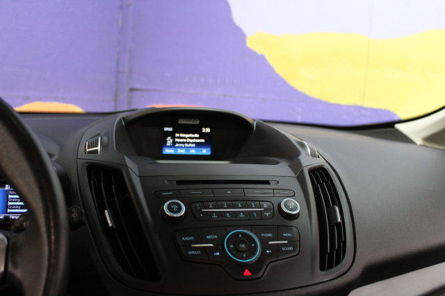 Used 2017 Ford C-MAX Energi SE FWD image 18