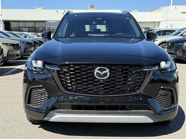 New 2025 MAZDA CX-70 Plug-In Hybrid w/ Premium Plus AWD/4WD image 3