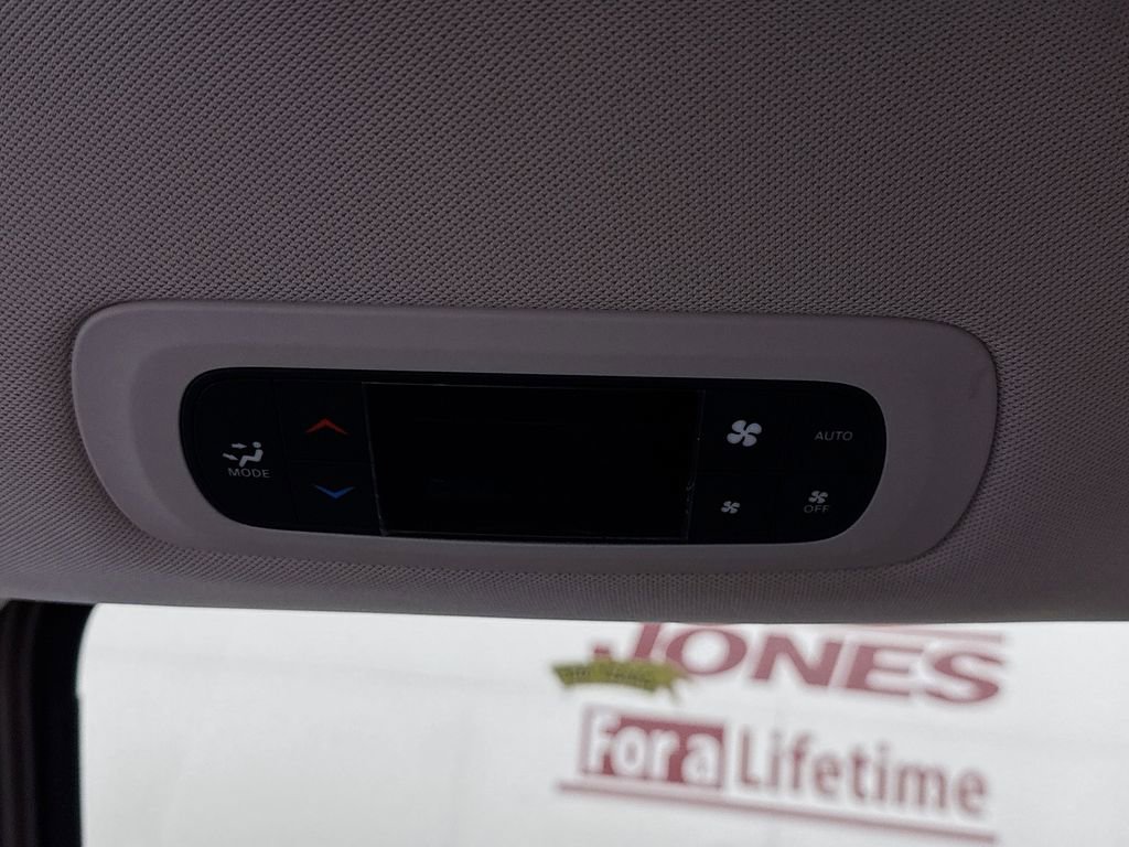 Used 2017 Chrysler Pacifica Touring Plus image 26
