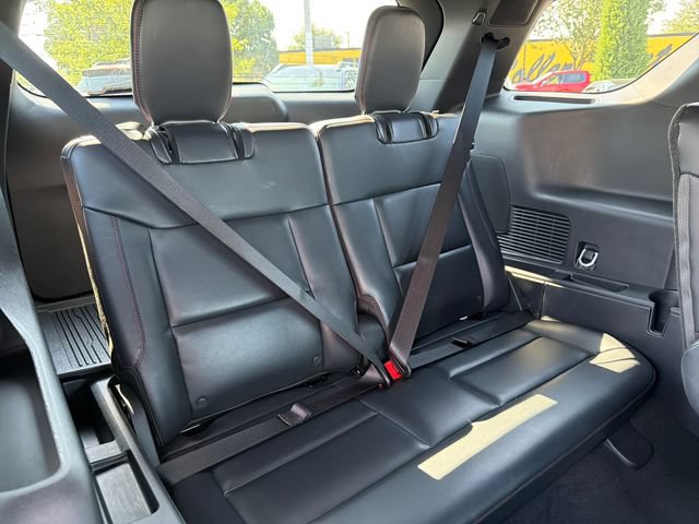 Used 2025 Ford Explorer ST AWD/4WD image 28