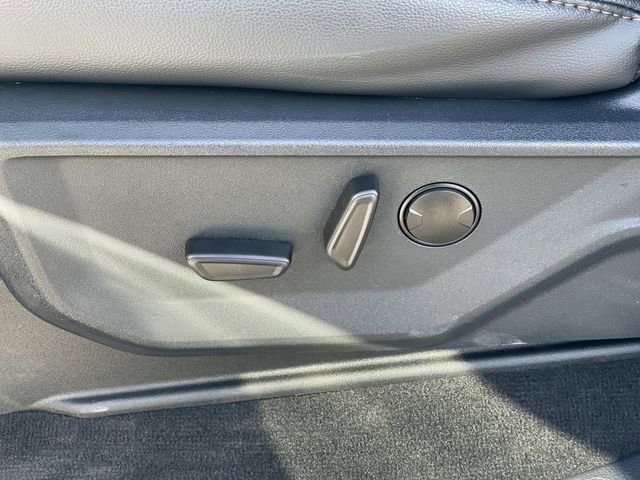 New 2026 Ford F350 Lariat image 19