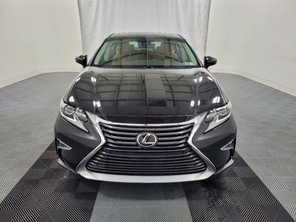 Used 2018 Lexus ES 350 w/ Navigation System Package image 14