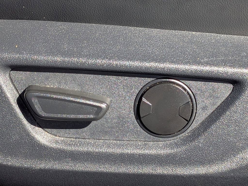 Used 2024 Ford Mustang GT Premium image 23