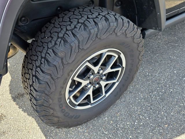 Used 2025 Jeep Wrangler Unlimited Rubicon AWD/4WD image 30