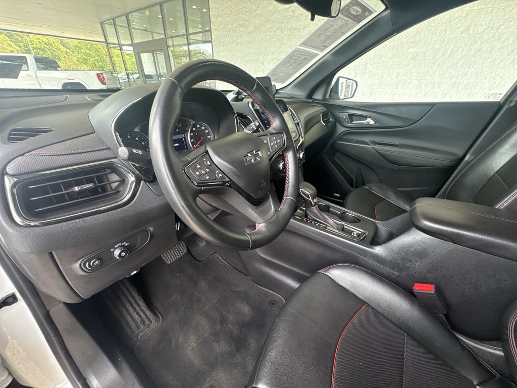 Certified 2024 Chevrolet Equinox RS w/ RS Leather Package FWD image 10