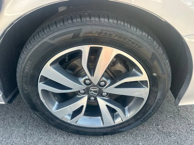 Used 2022 Honda Odyssey Touring image 34