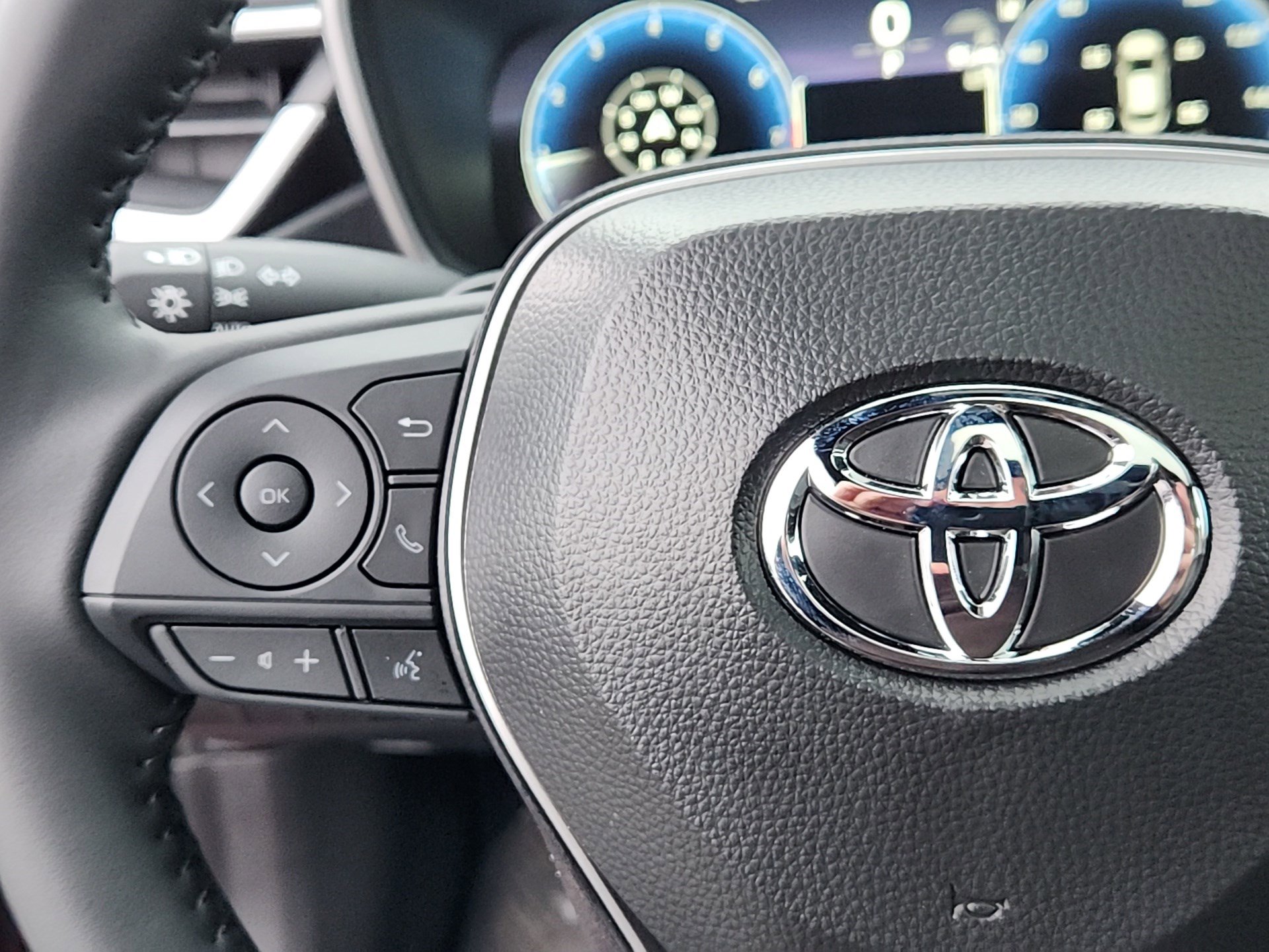 New 2026 Toyota Corolla XSE image 19