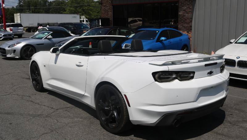 Used 2020 Chevrolet Camaro SS RWD image 6