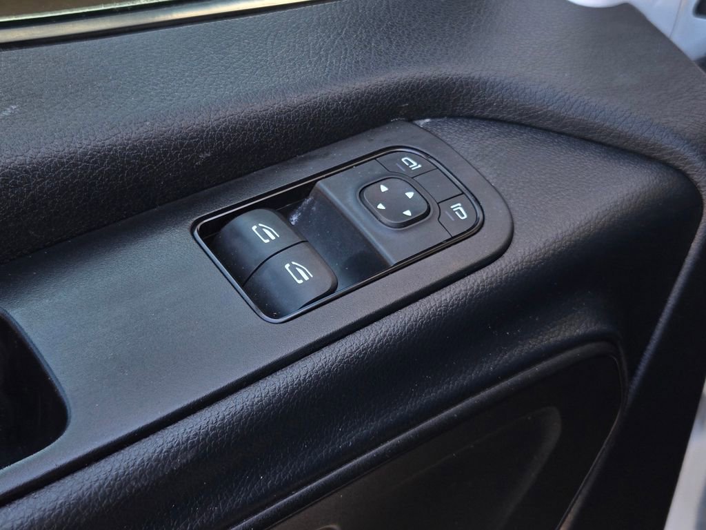 Used 2023 Mercedes-Benz Sprinter 144 Cargo image 14