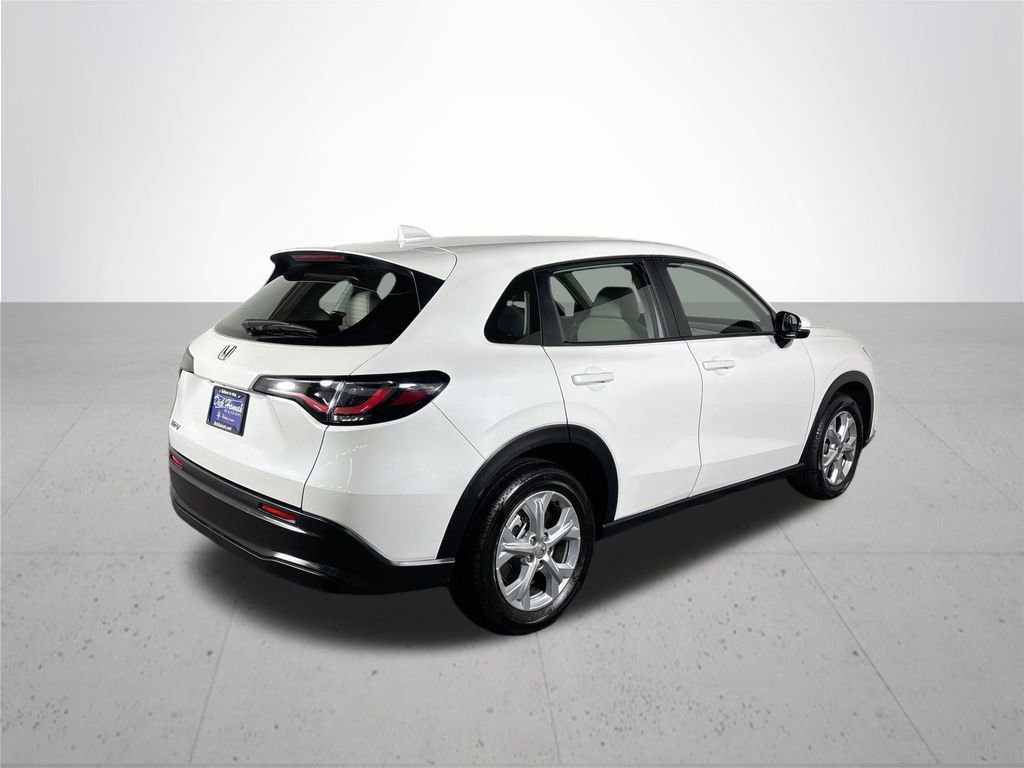 Certified 2025 Honda HR-V LX image 7