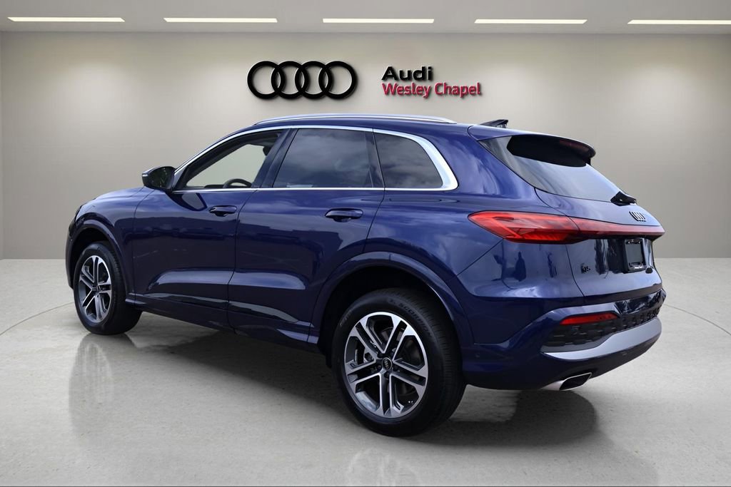 New 2025 Audi Q5 Premium image 3