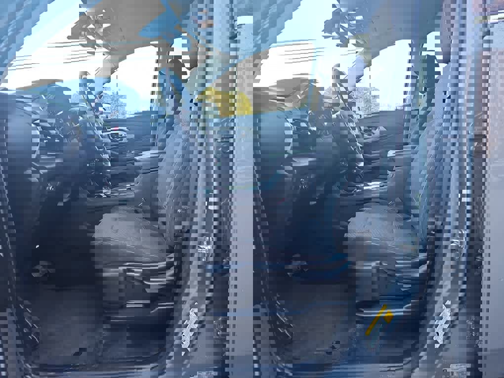 Used 2019 Chevrolet Traverse LS image 13