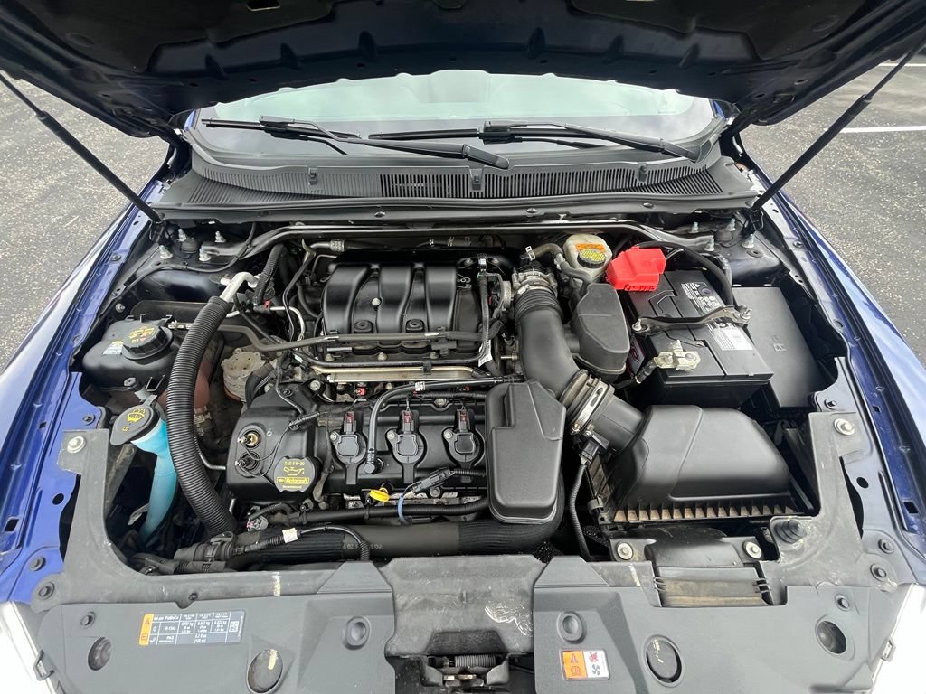 Used 2014 Ford Taurus SEL w/ Equipment Group 201A FWD image 29
