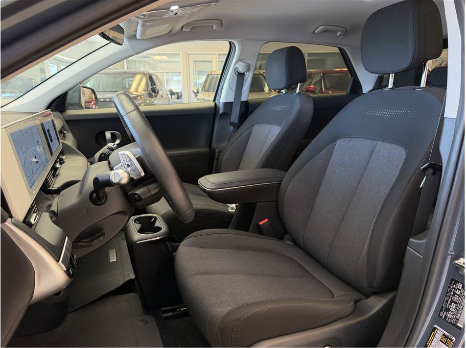 Used 2024 Hyundai Ioniq 5 SEL RWD image 21