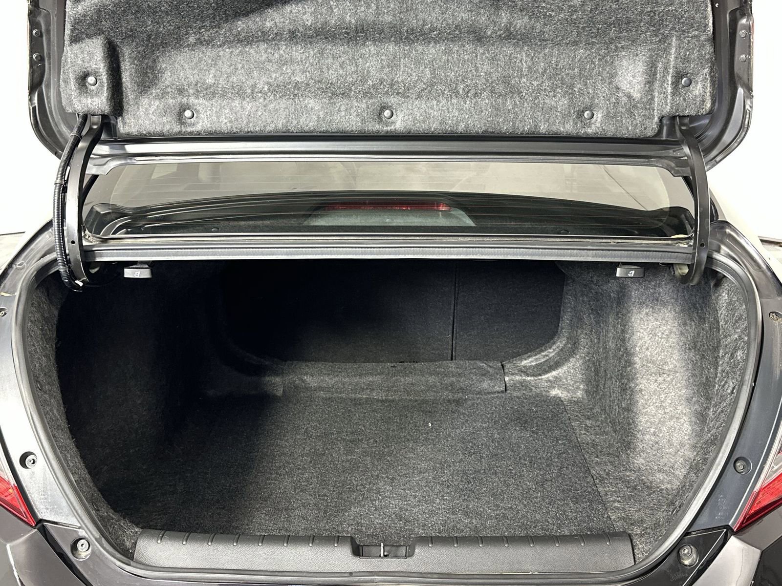 Used 2017 Honda Civic EX-T image 24