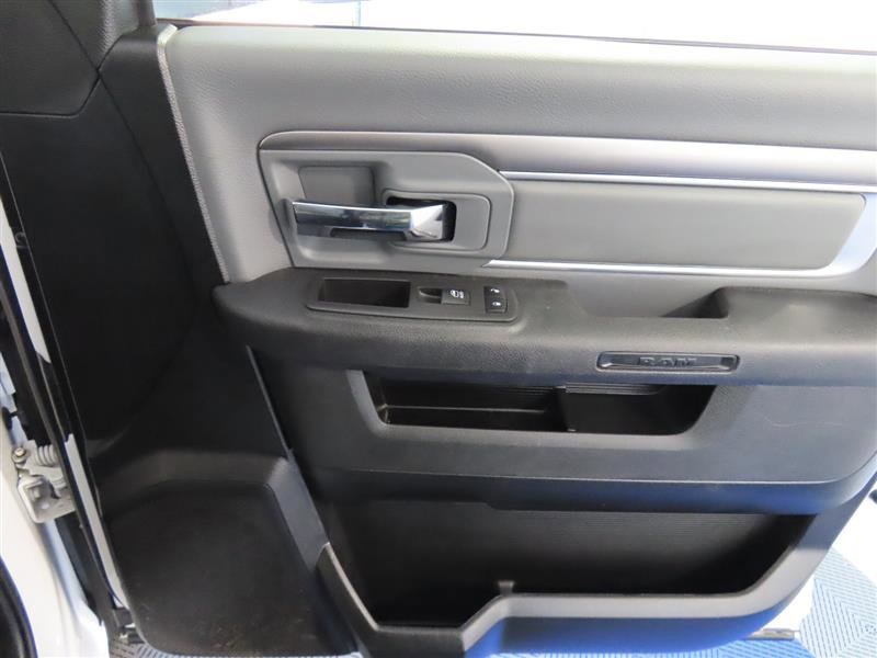 Used 2023 RAM 1500 Classic SLT w/ Trailer & Traction Group image 34