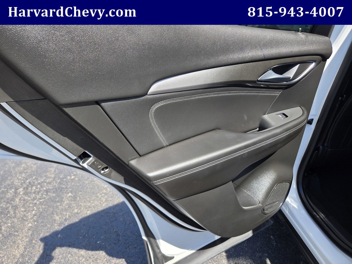 Certified 2025 Buick Envision Preferred AWD/4WD image 36