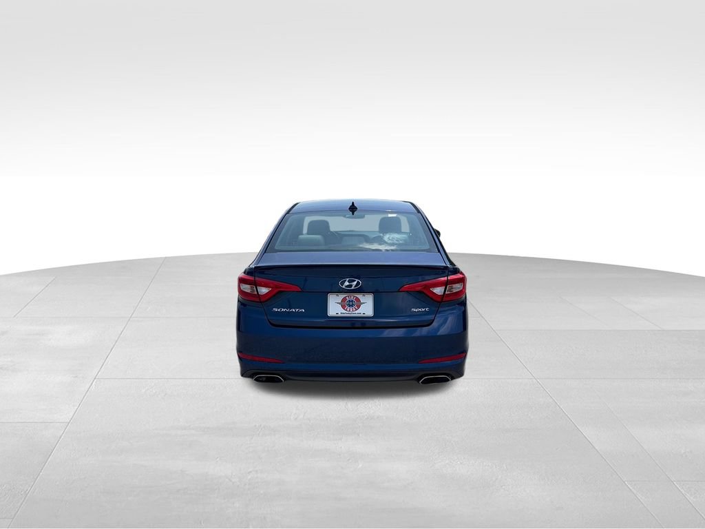 Used 2015 Hyundai Sonata Sport w/ Option Group 03 FWD image 5
