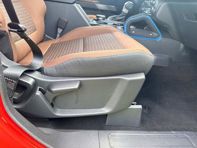 Used 2023 Ford Bronco Outer Banks AWD/4WD image 18