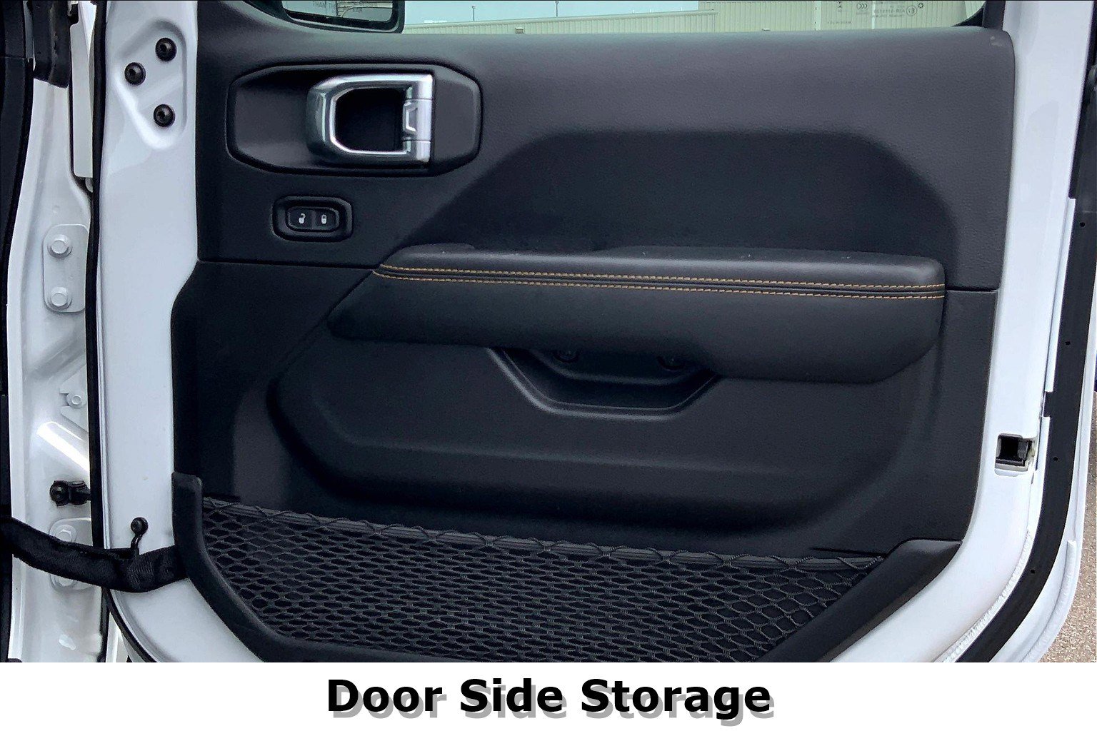 Used 2024 Jeep Wrangler Sahara image 25