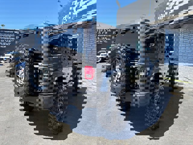 Used 2017 Jeep Wrangler Unlimited Rubicon w/ Connectivity Group image 25