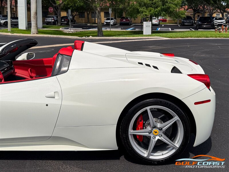 Used 2014 Ferrari 458 Spider RWD image 40