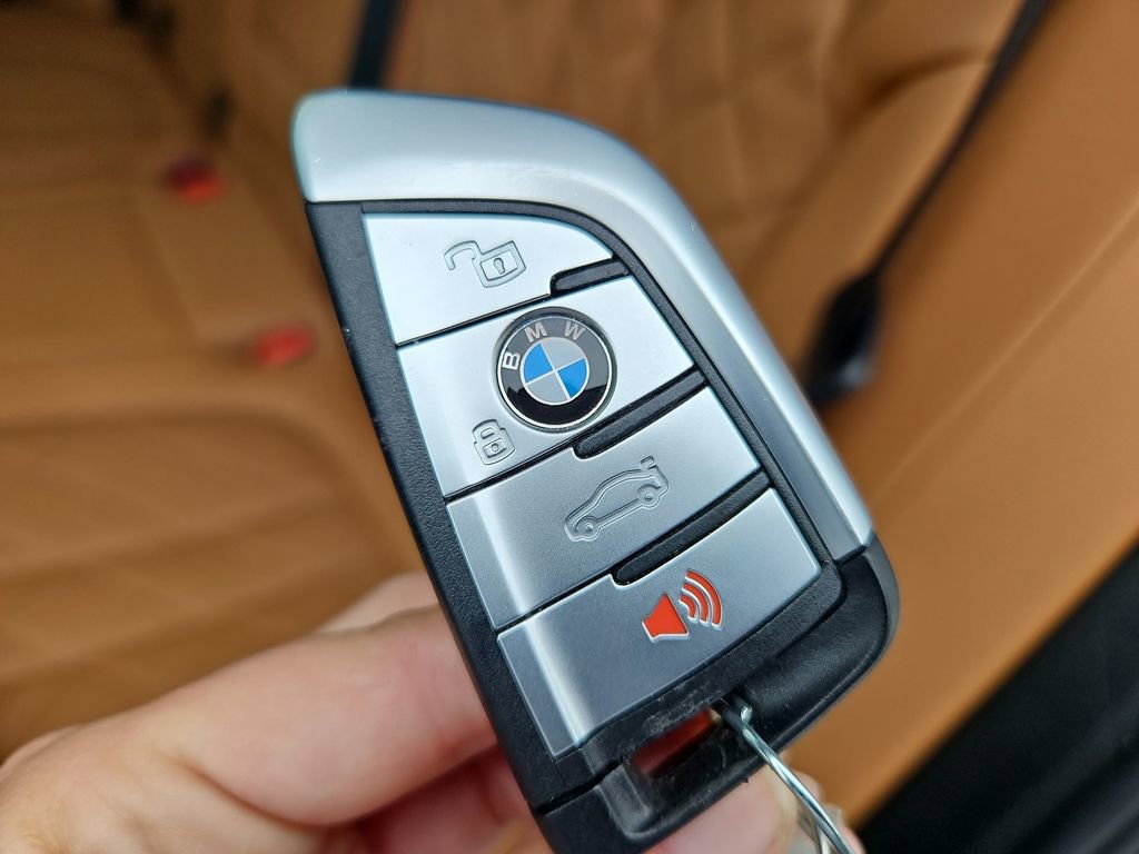 Used 2023 BMW X5 xDrive40i w/ Executive Package image 45