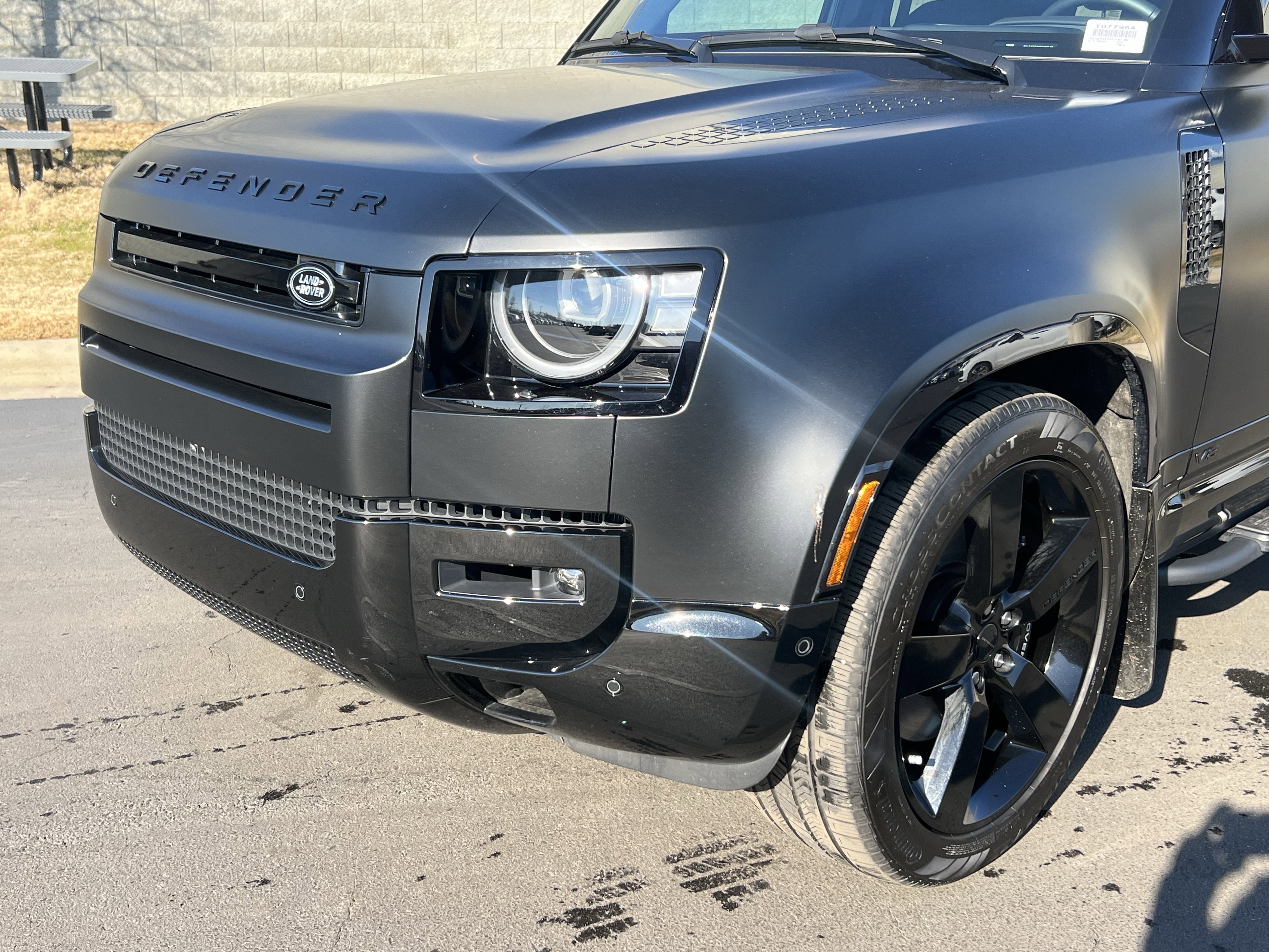 Certified 2026 Land Rover Defender 110 V8 image 11