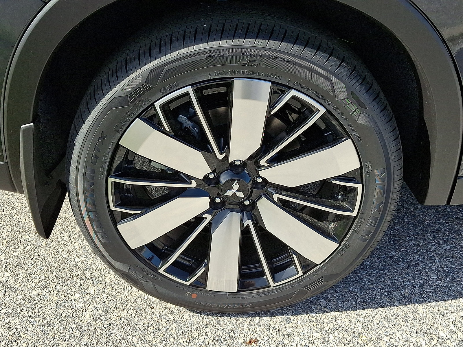New 2026 Mitsubishi Outlander SE AWD/4WD image 8