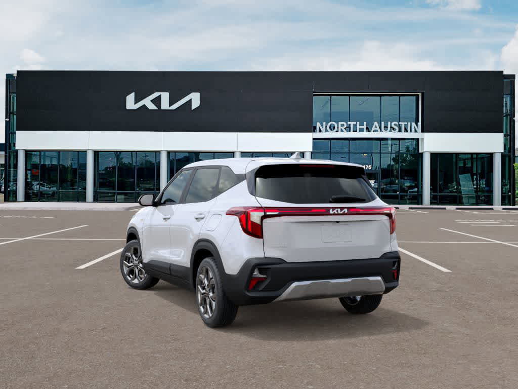 New 2026 Kia Seltos LX image 4