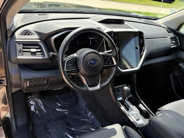 Used 2023 Subaru Ascent Limited AWD/4WD image 9