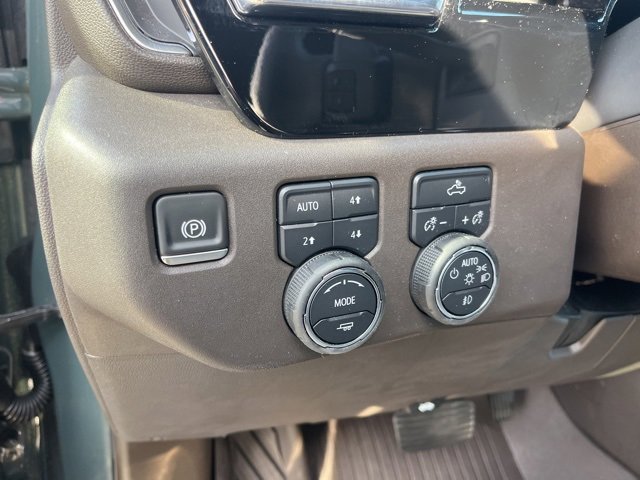 Used 2025 Chevrolet Silverado 1500 LT Trail Boss w/ Convenience Package II image 20