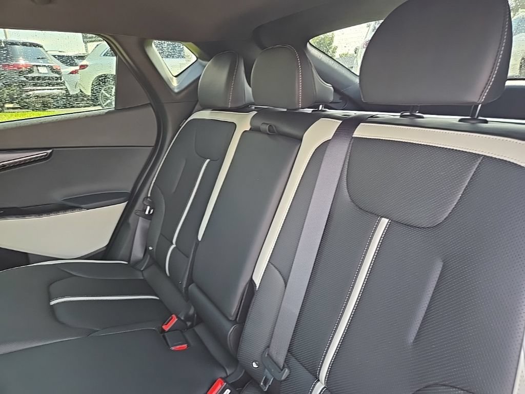 Certified 2025 Kia EV6 GT-Line AWD/4WD image 36