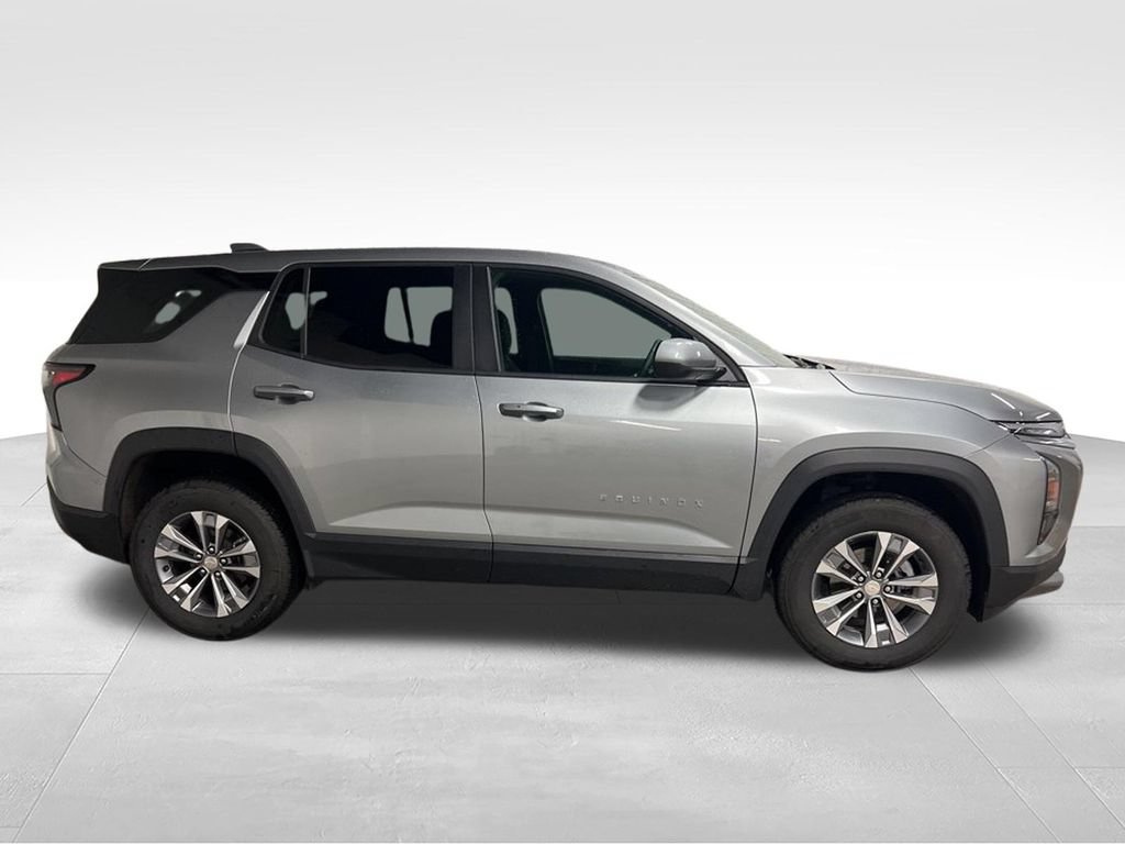 Certified 2025 Chevrolet Equinox LT AWD/4WD image 4