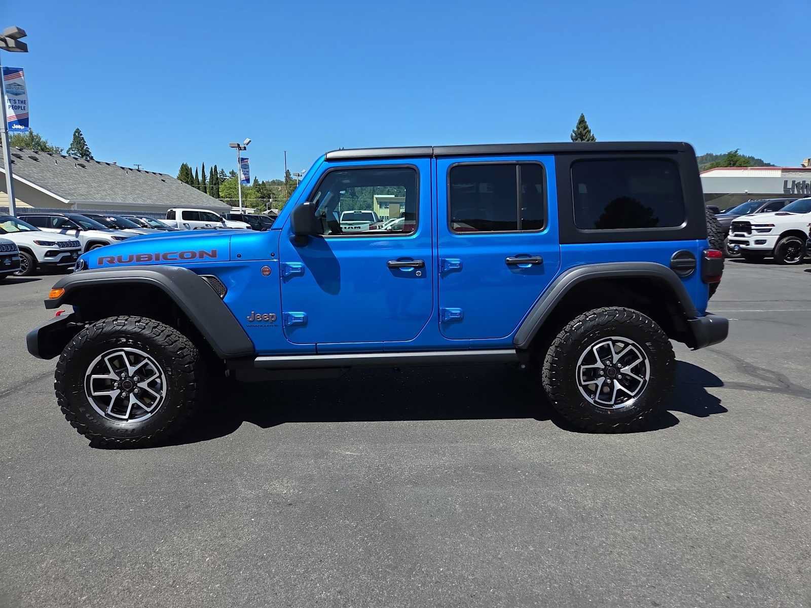 New 2026 Jeep Wrangler Unlimited Rubicon AWD/4WD image 11