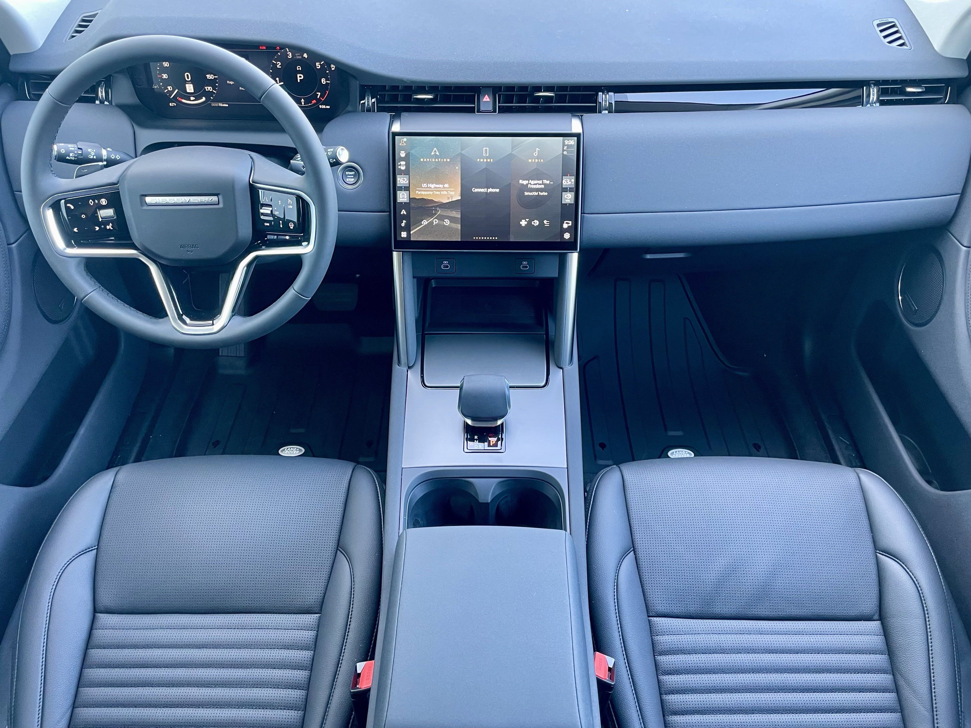 New 2025 Land Rover Discovery Sport S image 16