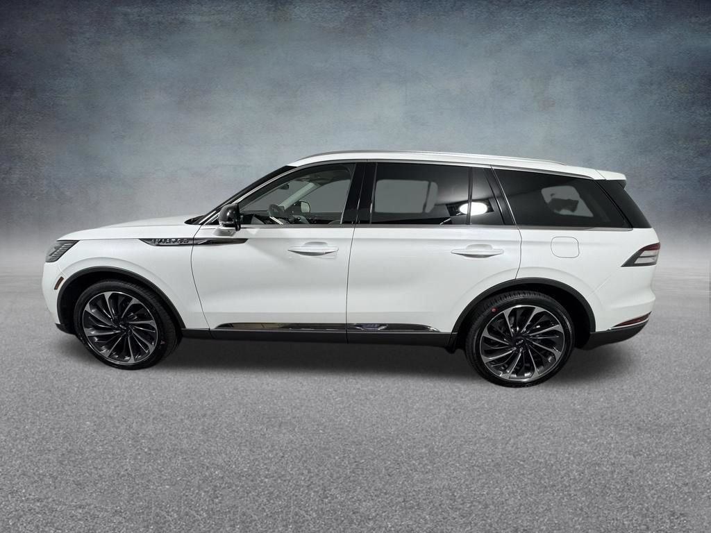 New 2026 Lincoln Aviator Reserve AWD/4WD image 3