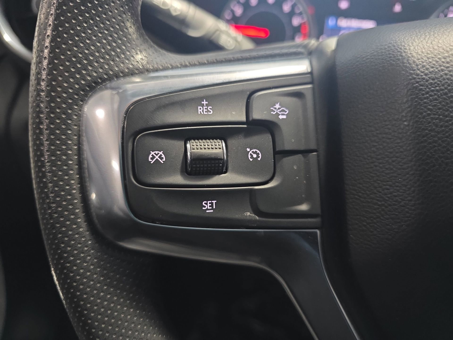 Used 2022 Chevrolet Blazer LT image 17