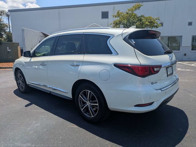 Used 2019 INFINITI QX60 Luxe w/ Essential Package FWD image 5