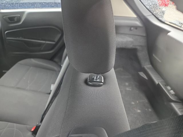 Used 2018 Ford Fiesta SE FWD image 11