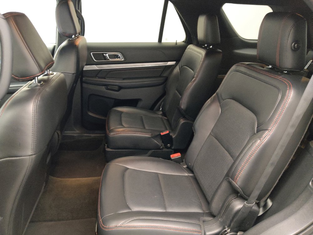 Used 2018 Ford Explorer Sport w/ Equipment Group 401A AWD/4WD image 18