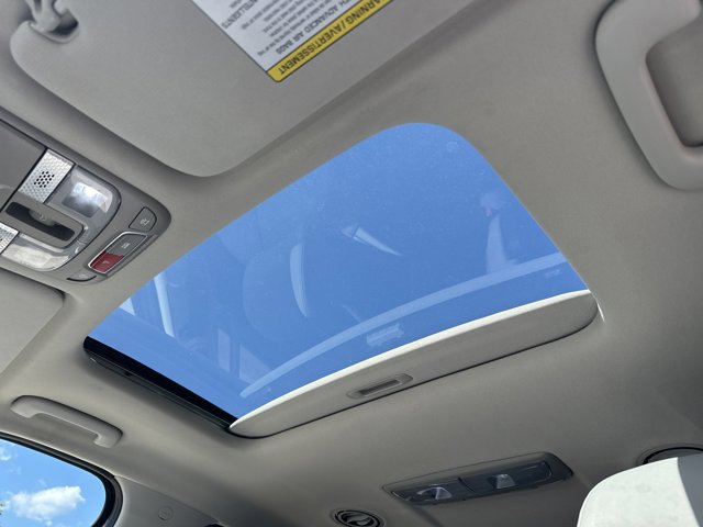 Certified 2024 Kia Telluride S w/ S Sunroof Package AWD/4WD image 39
