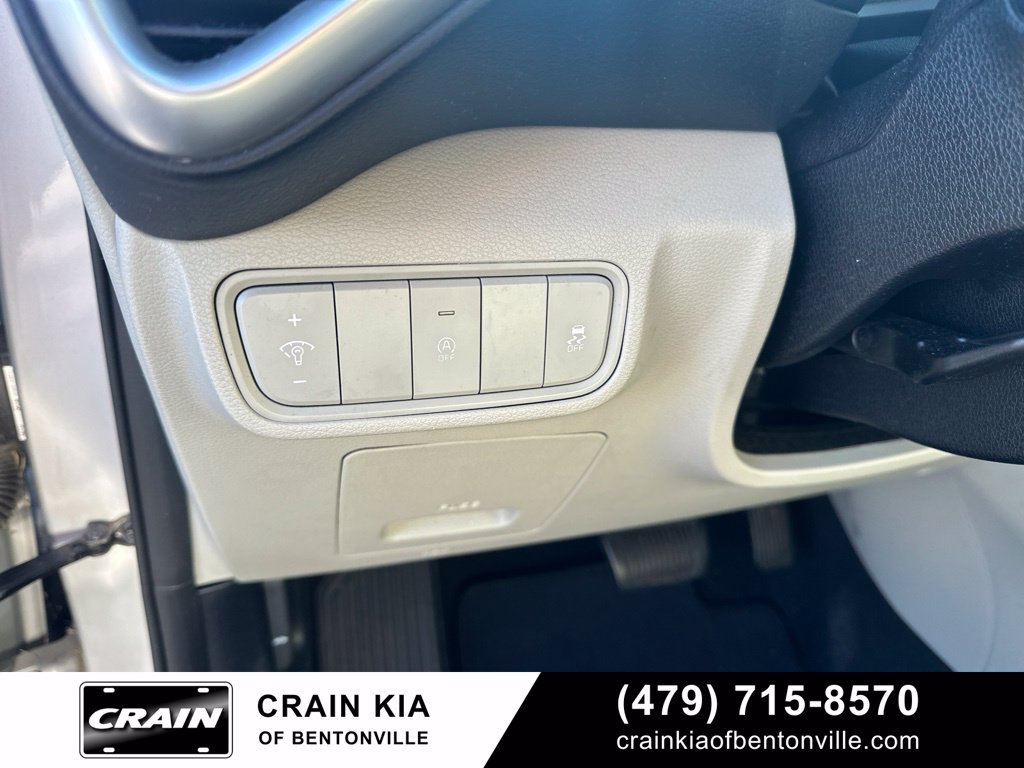 Certified 2021 Kia Soul LX FWD image 12