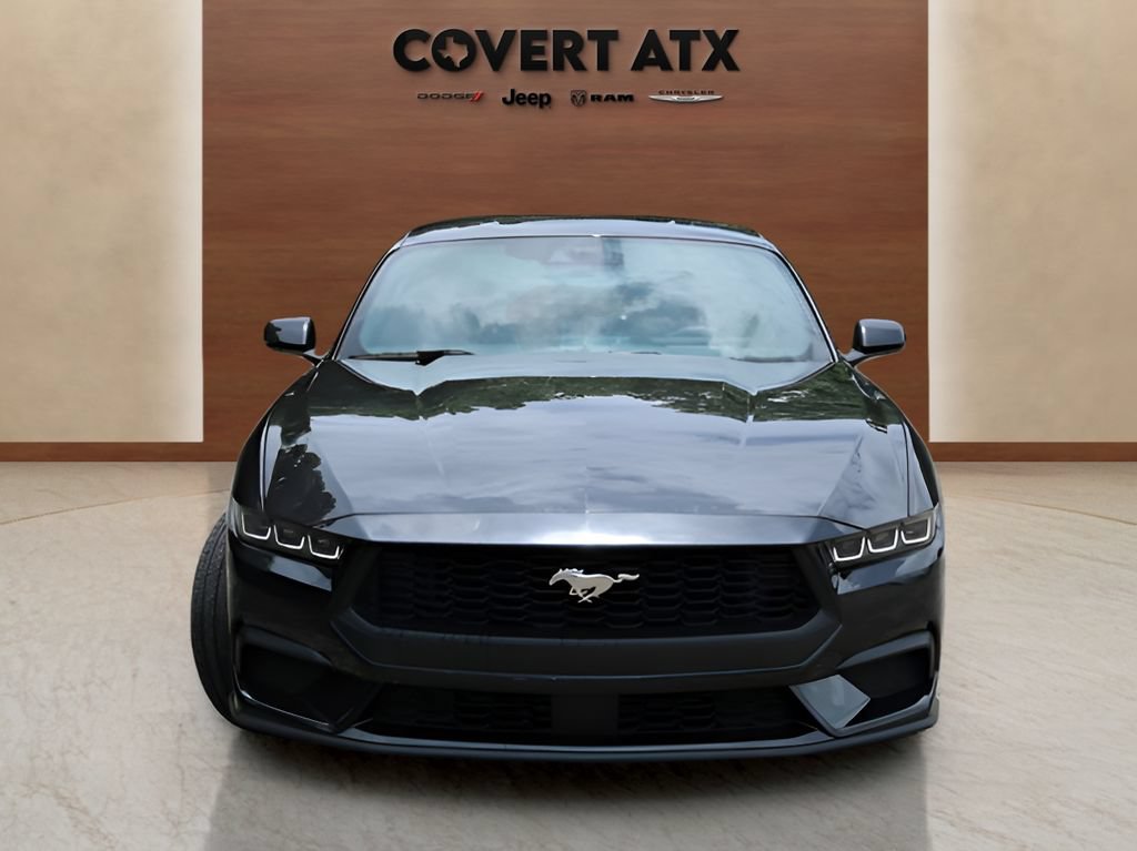 Used 2024 Ford Mustang Coupe RWD image 8
