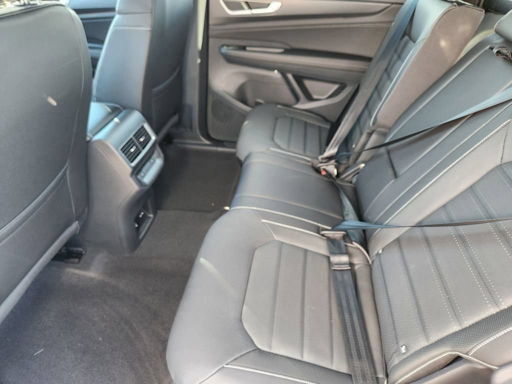 New 2026 Volkswagen Atlas Cross Sport SEL R-Line AWD/4WD image 19