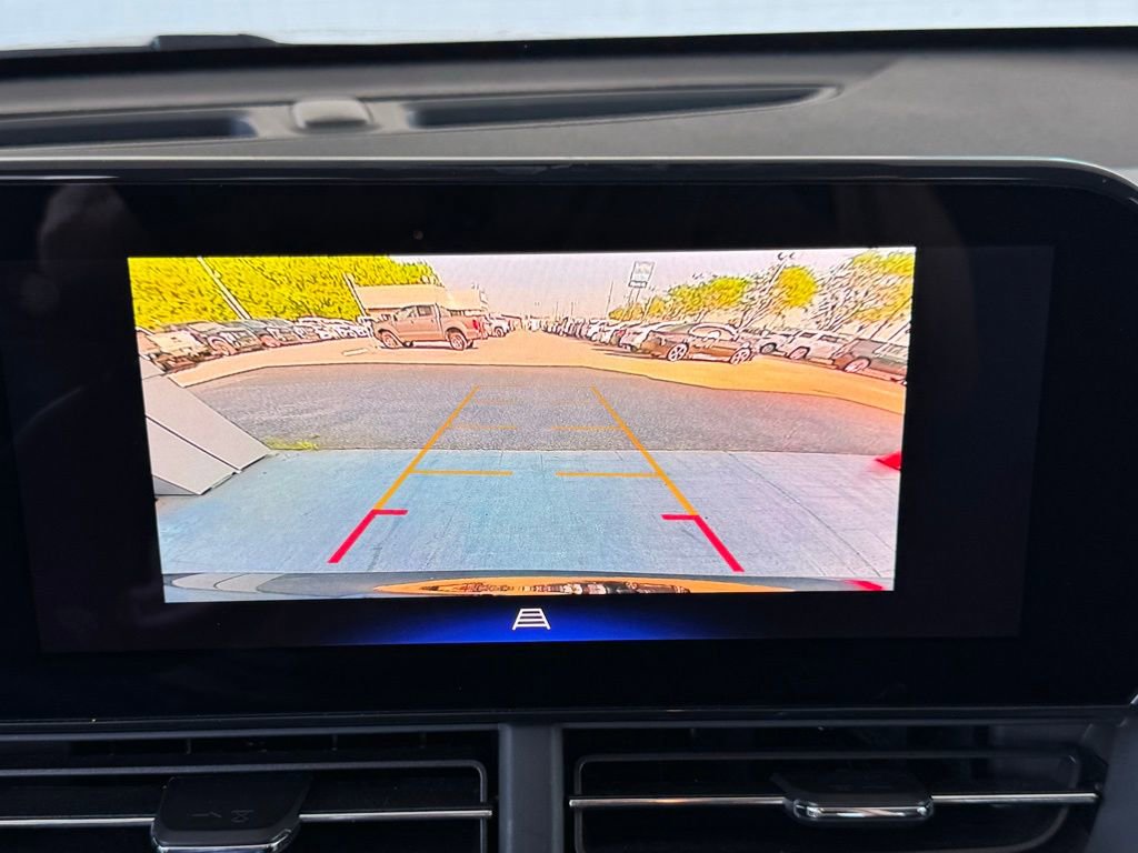 Used 2025 Chevrolet Trax LT FWD image 32