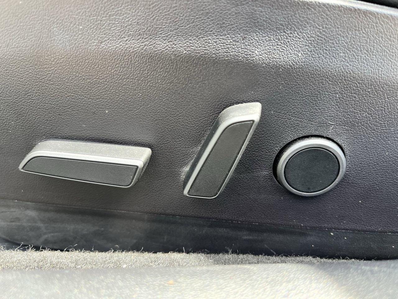 Used 2021 Tesla Model 3 Standard Range Plus image 22