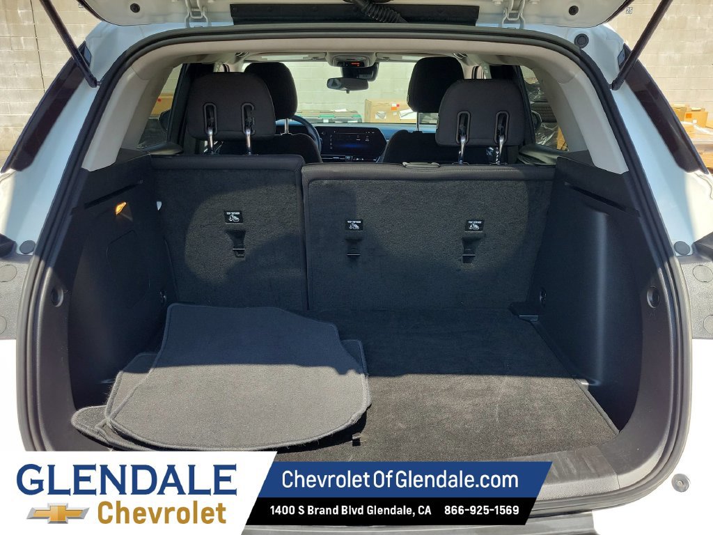 Used 2024 Chevrolet Trax RS w/ Driver Confidence Package FWD image 12