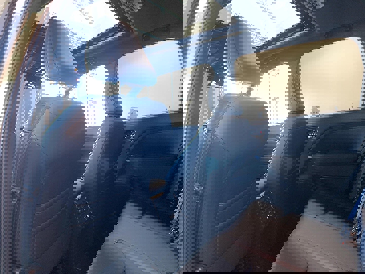 Used 2025 Subaru Forester Limited image 6