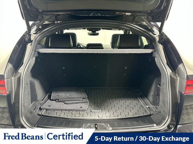 Used 2020 Jaguar E-PACE SE image 29